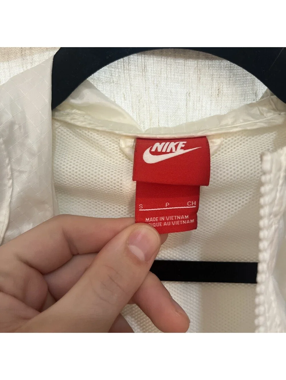 Nike Sportswear Windrunner Jacket Womens Sz M Windbreaker Black/White Full Zip